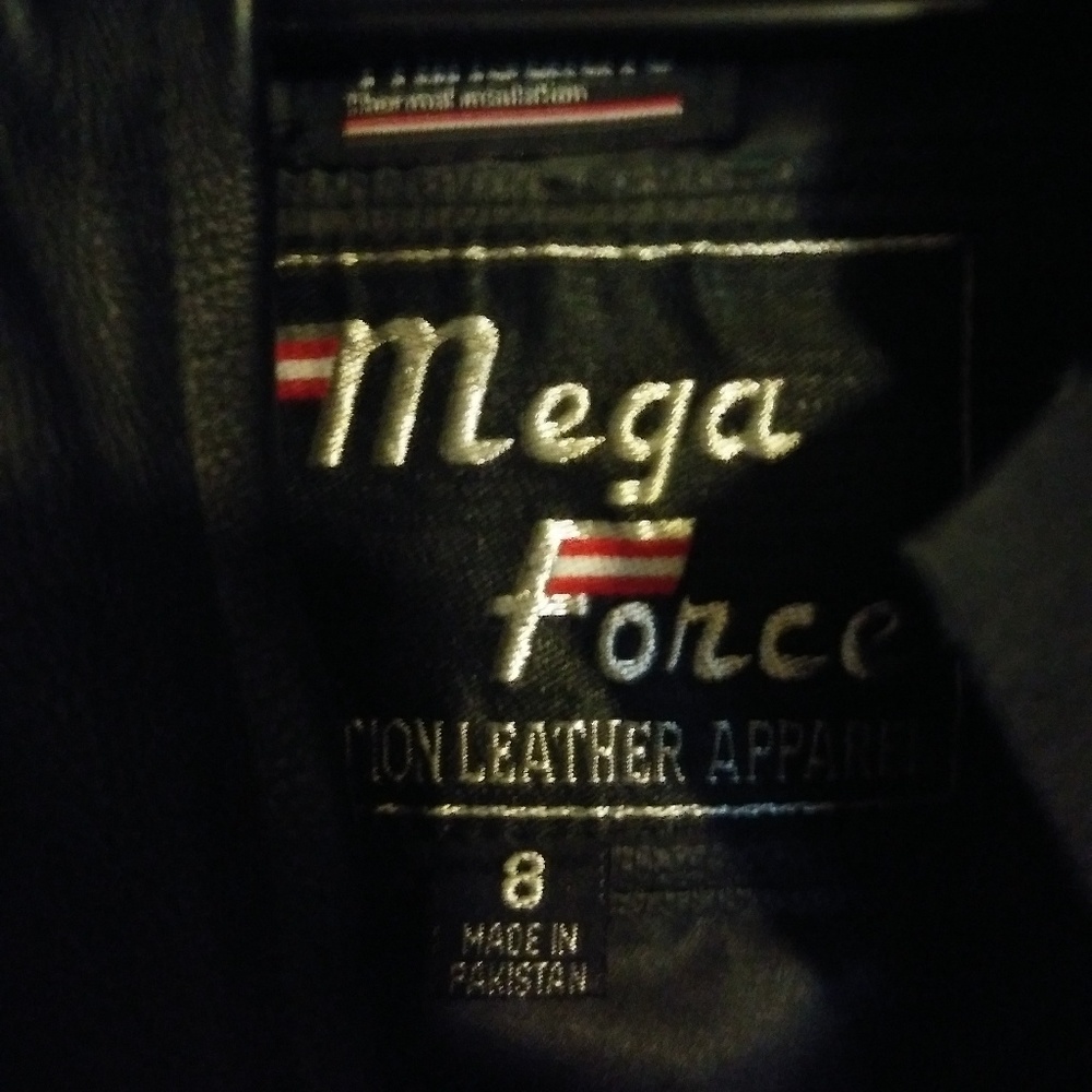 Leather jacket - Picture 4 of 5